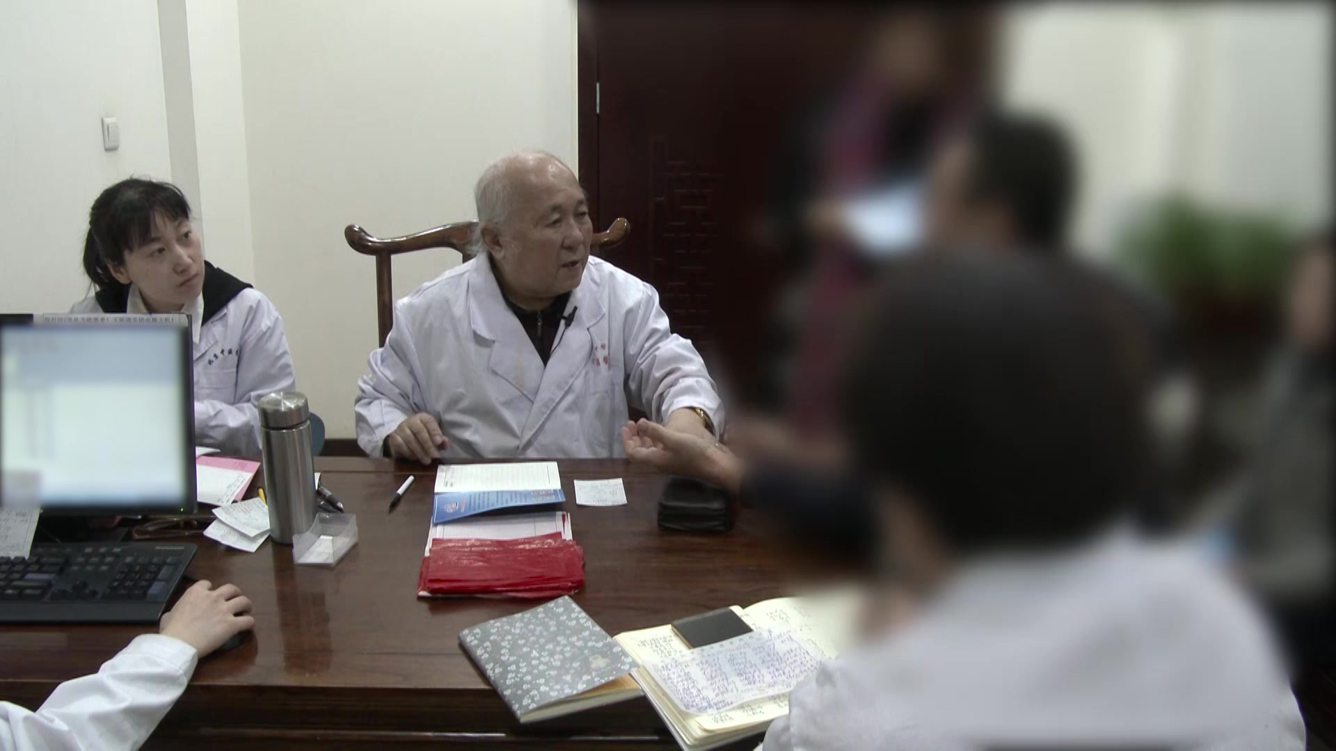 脾胃失运心神不宁：49岁男性食欲不振失眠的健脾安神法