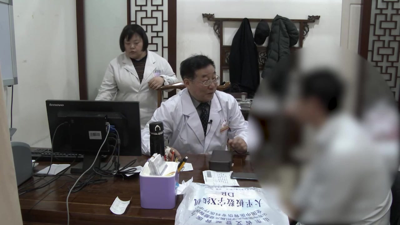 肝肾不足湿浊内停：42岁男性胸痹走窜痛针药并治复诊调方