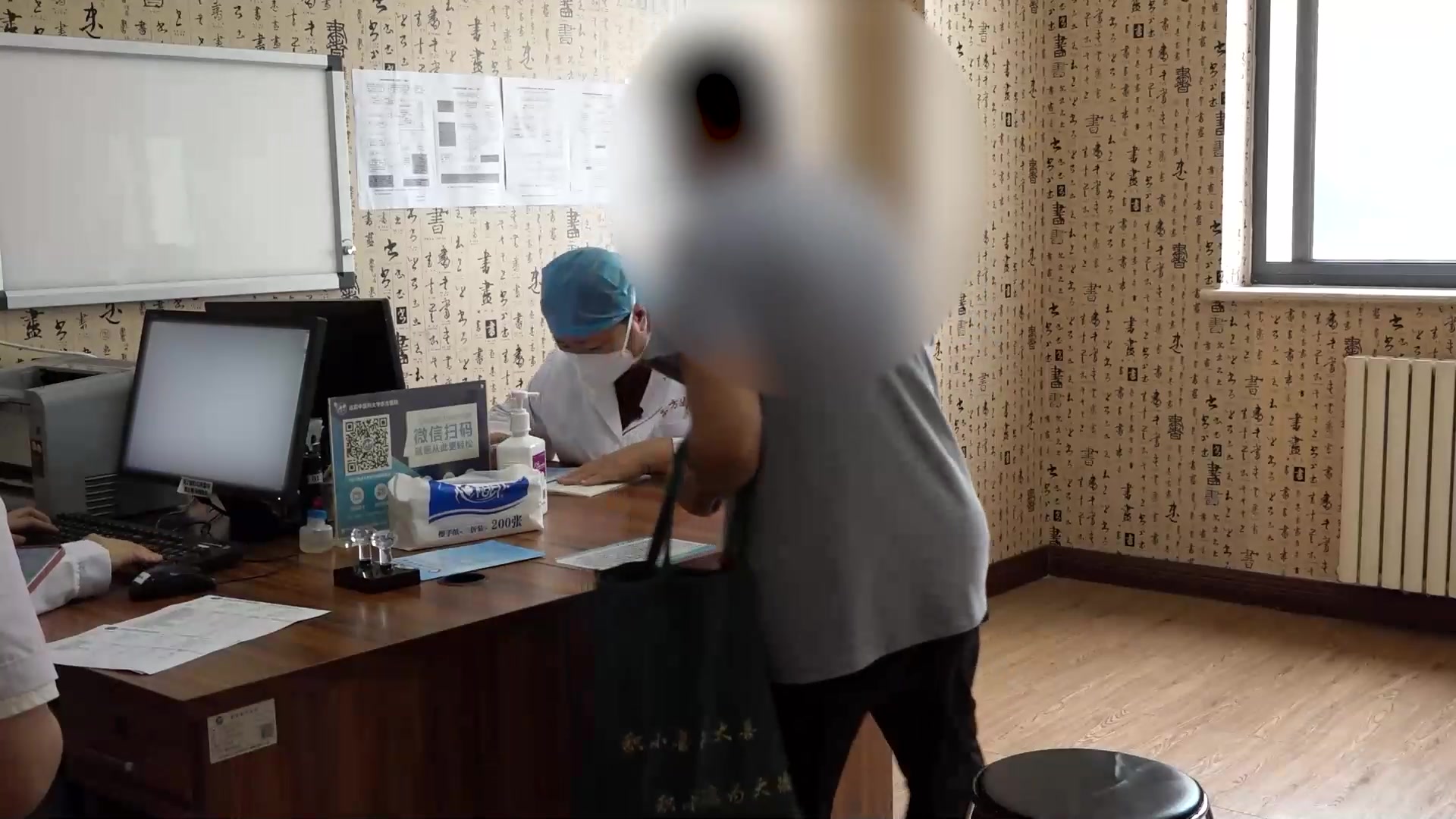 肝郁脾虚心神不宁：66岁女性失眠焦虑的心身并调与安眠药撤减法