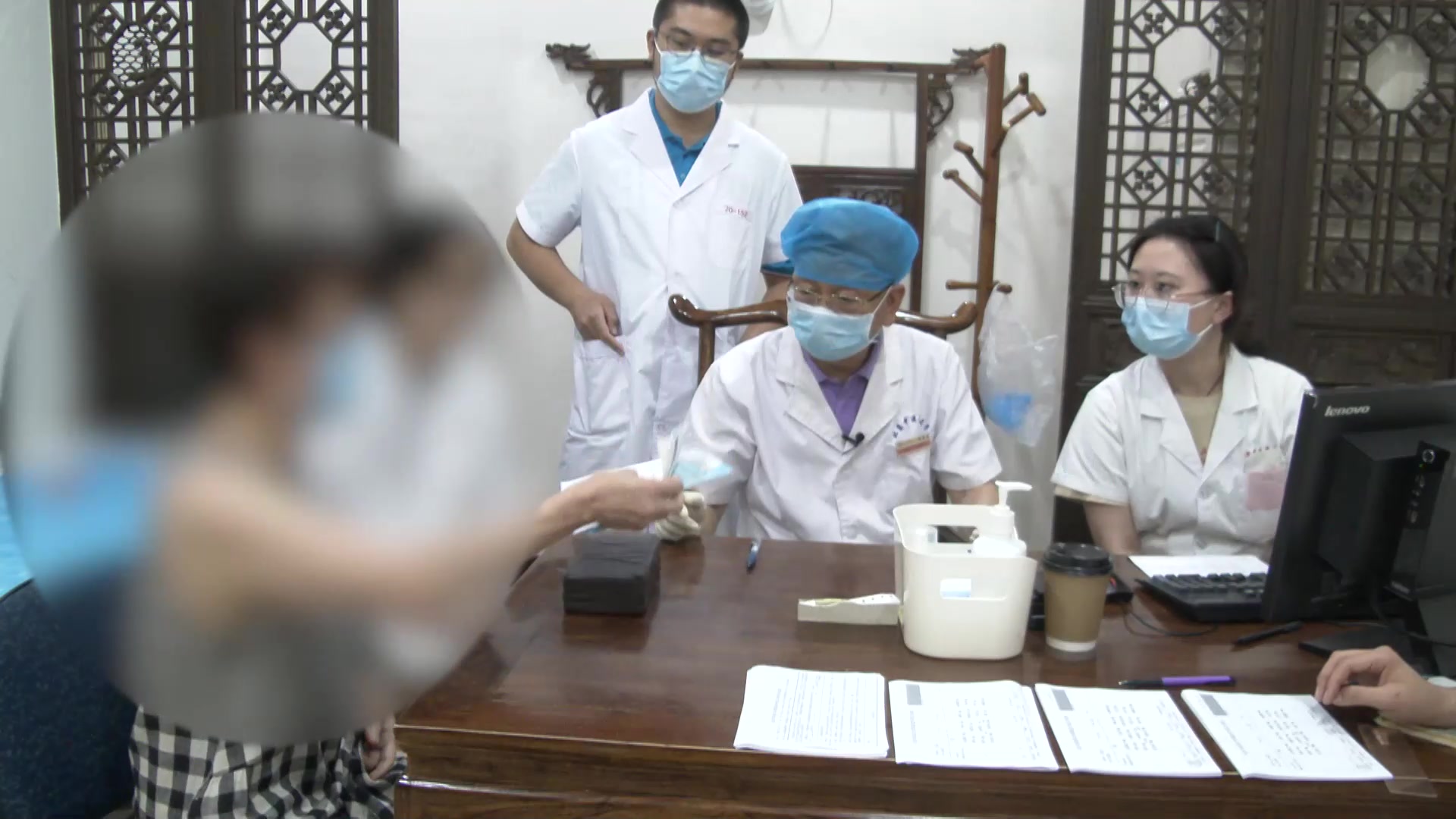 心脾两虚肝郁：63岁失眠30年健脾和胃疏肝安神法