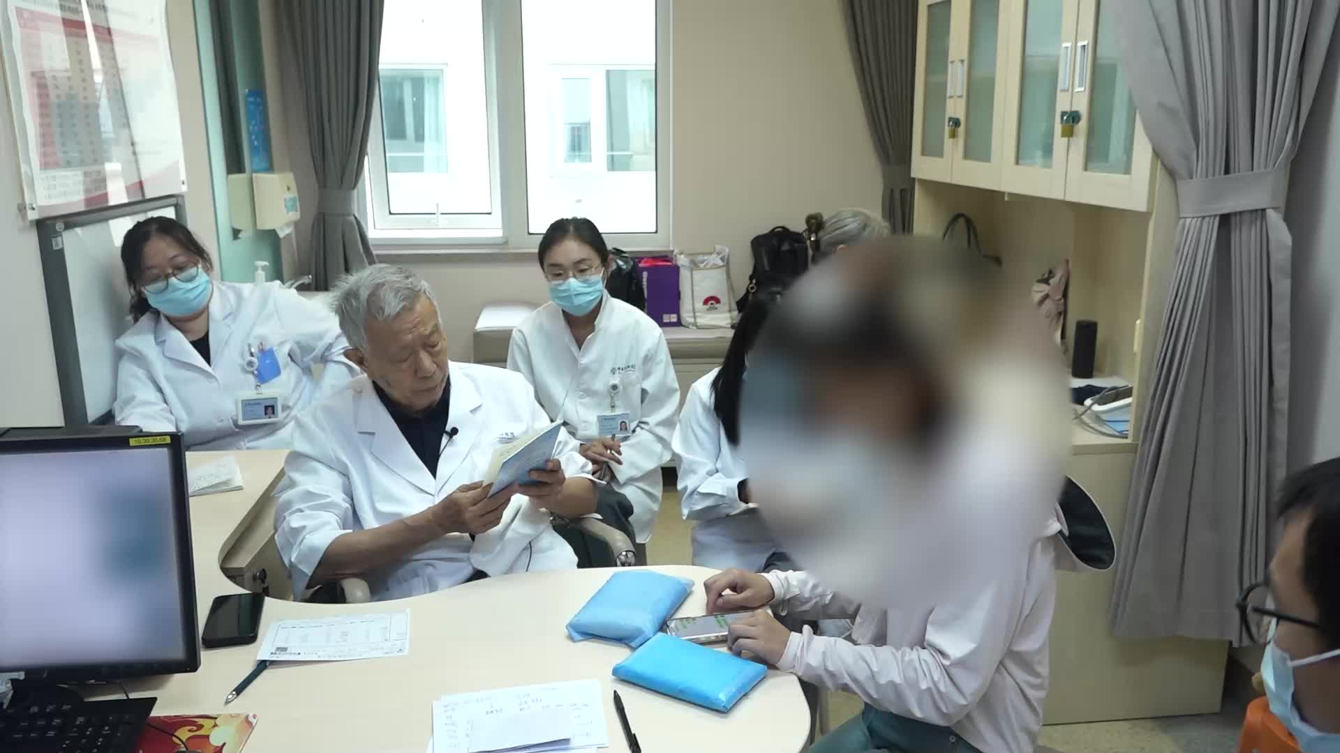 肝郁脾虚胸阳不振：40岁备孕女性乳腺刺痛伴腹泻的桂枝薤白枳实汤合人参汤加减