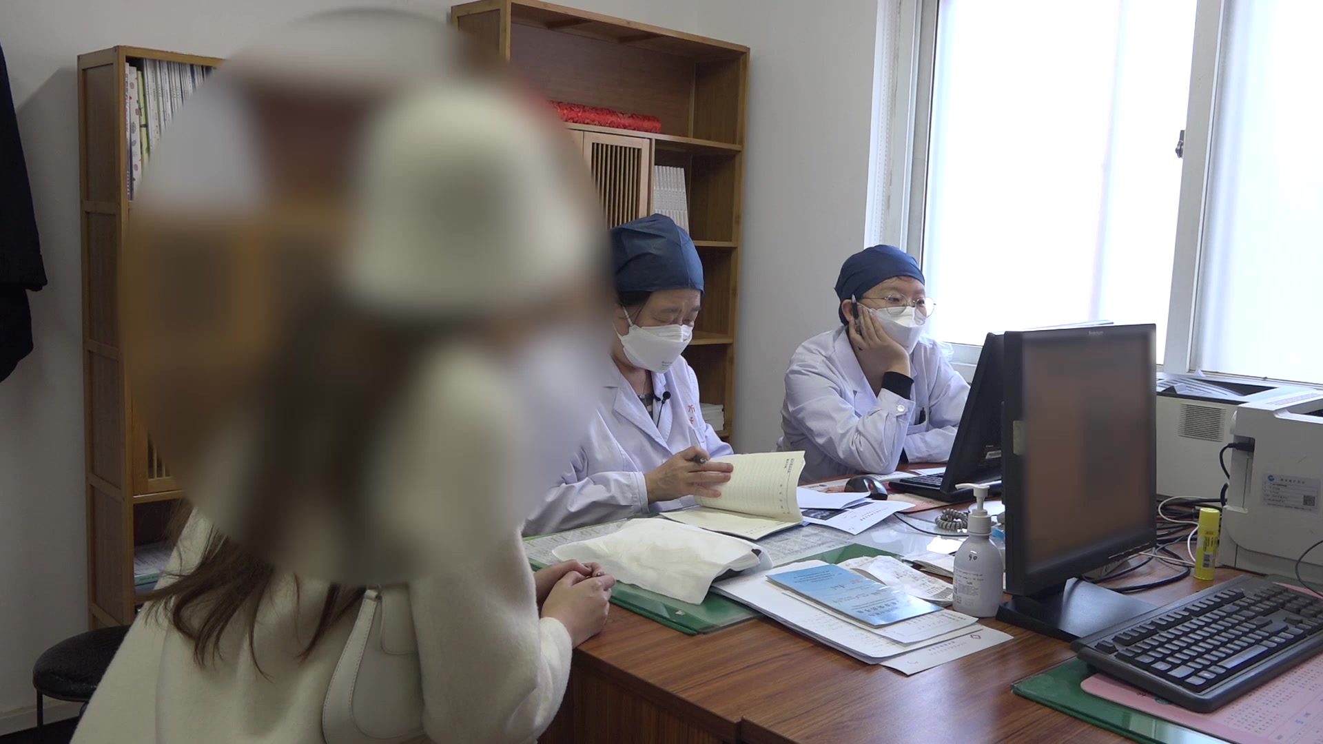 肾虚血瘀：30岁PCOS患者停经40天内膜薄的补肾活血调周法