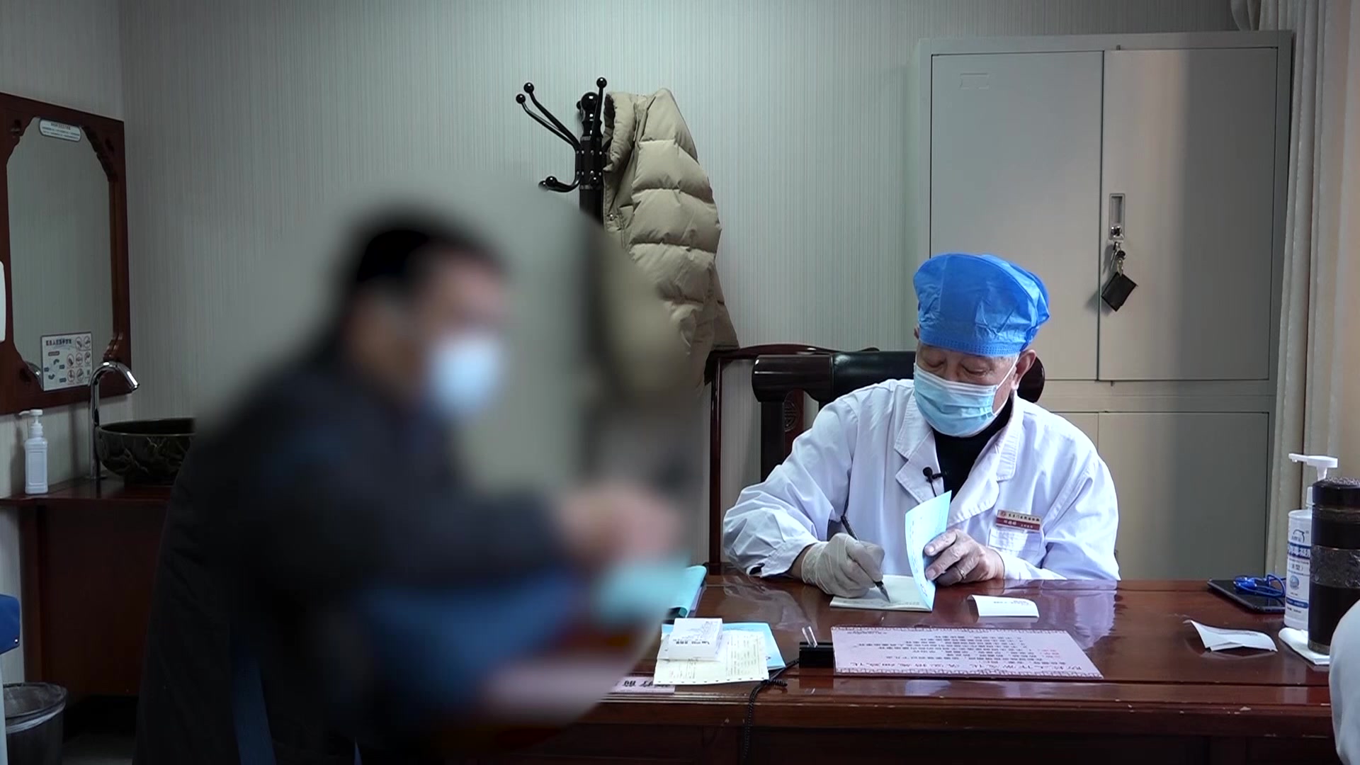 脾虚痰湿：45岁男性肠息肉术后便秘流涎的健脾化痰法