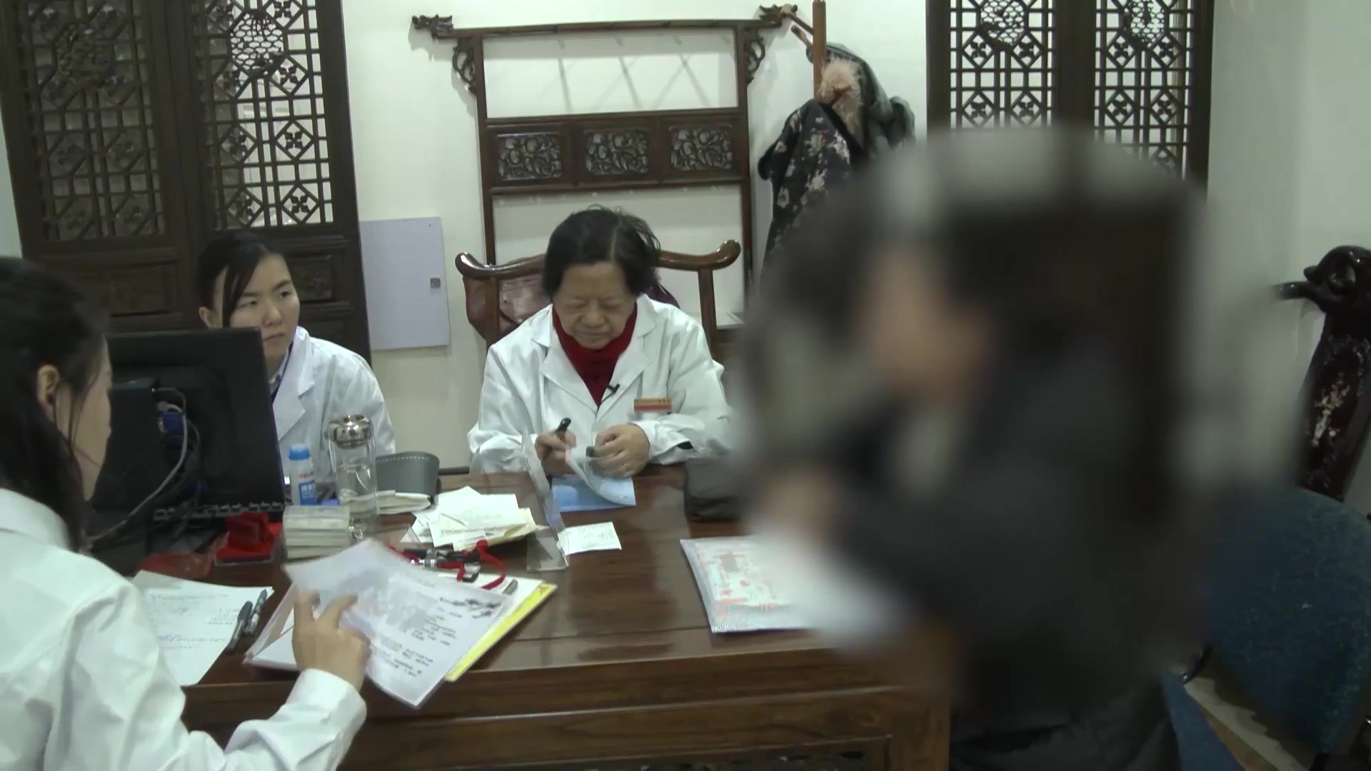 肾虚肝郁冲任不固：38岁教师反复胎停月经量少的温肾养血调经法