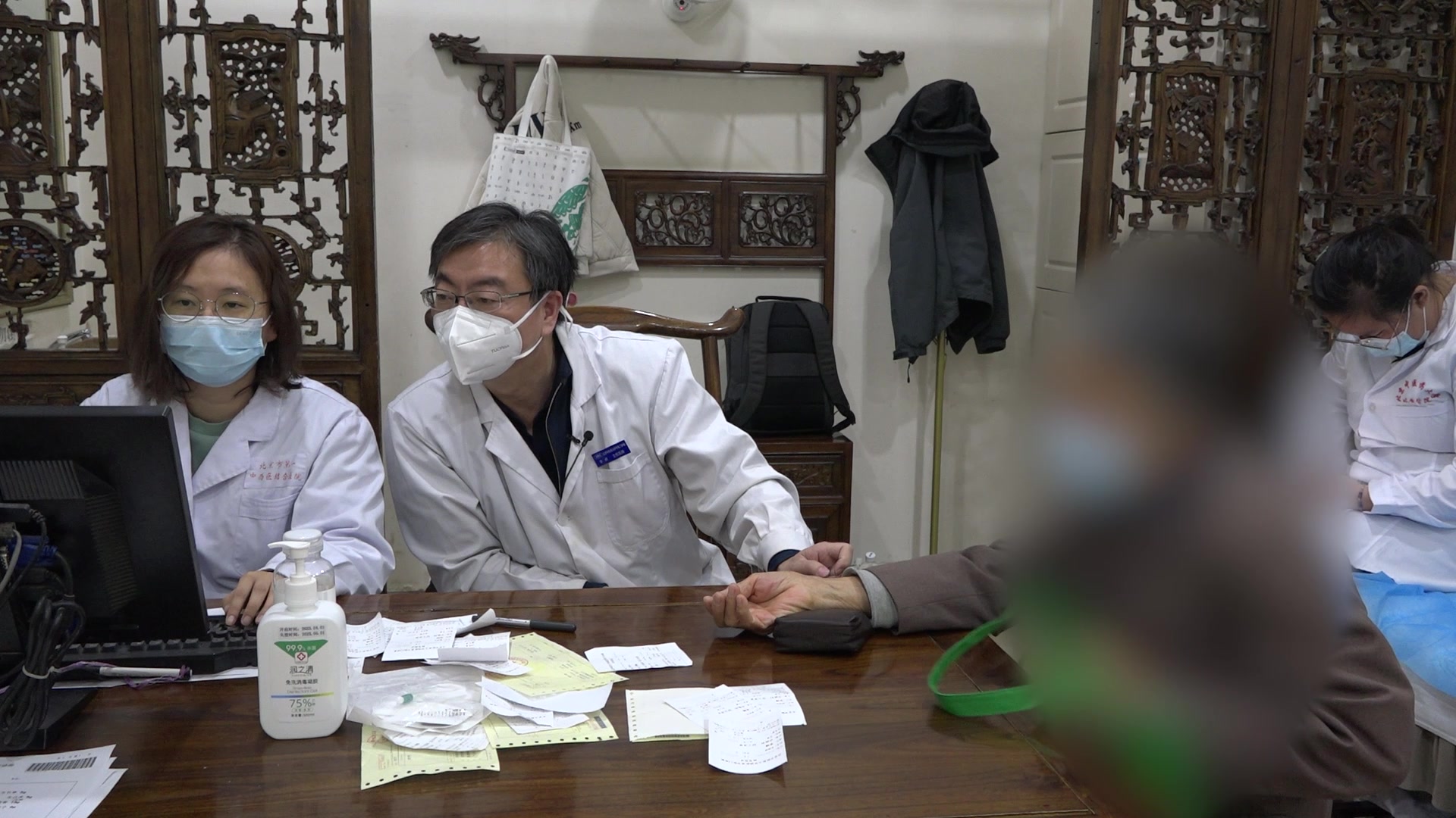 心肾不交：80岁女性失眠易醒的交通心肾安神法
