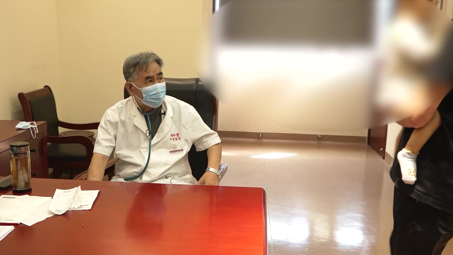 肾精亏虚肝热动风：1岁半男童癫痫震挛加重的补肾平肝法