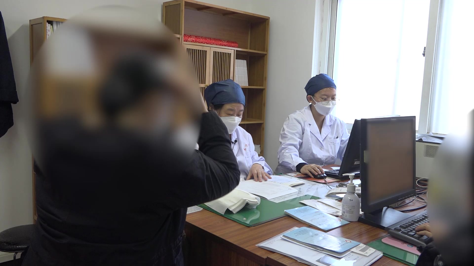 痰瘀互阻：44岁子宫腺肌症月经先期的化瘀补肾调冲法