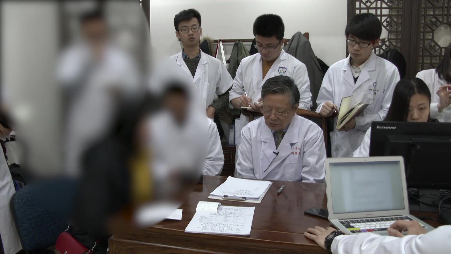 心阳不振，寒湿内阻：34岁女性心悸的温阳化湿调律法