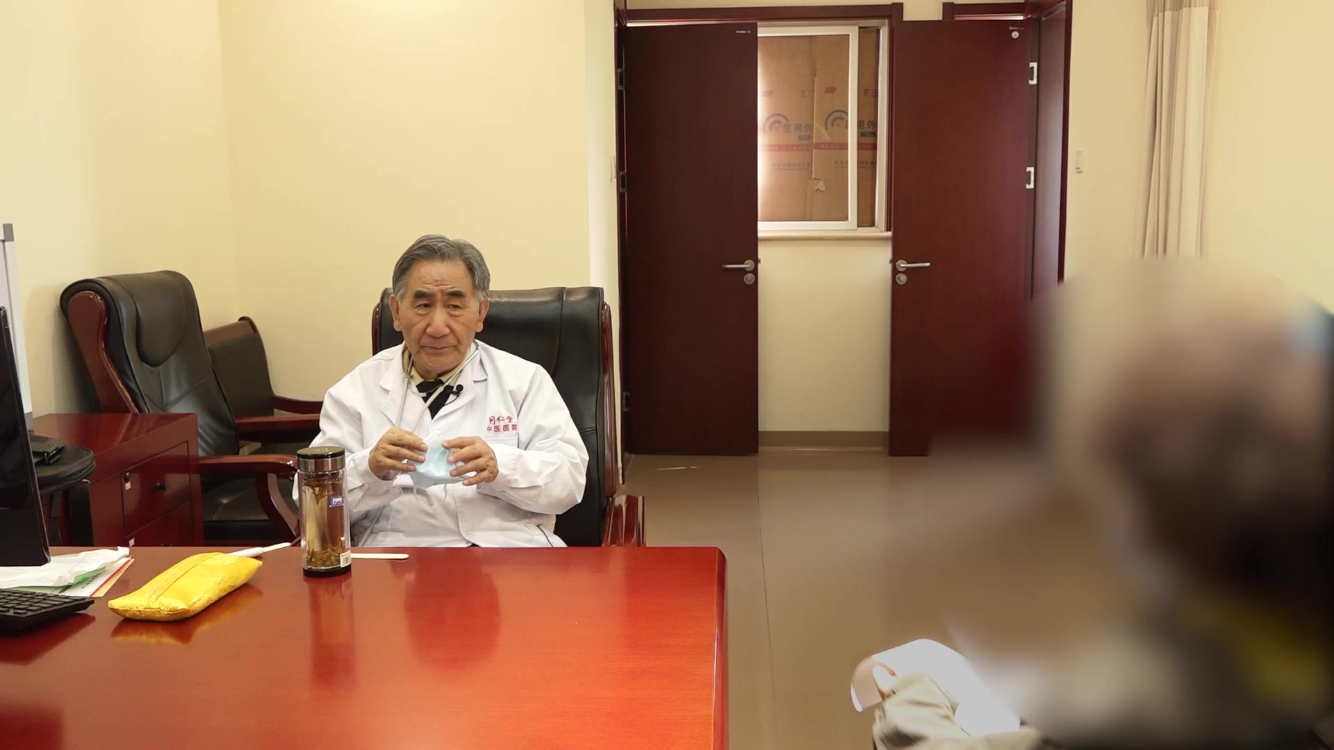 肺热腑实证：5岁男童过敏性鼻炎鼻塞流黄涕的清肺通腑法