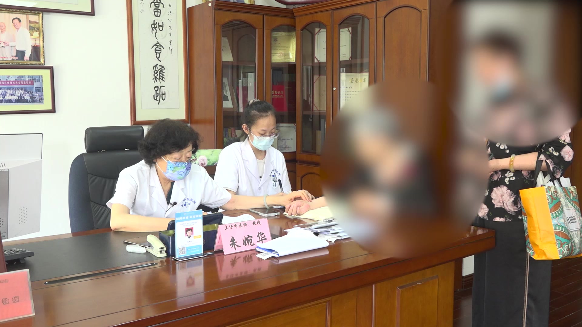 气阴两虚：86岁慢性间质性肺炎干咳的益气养阴法