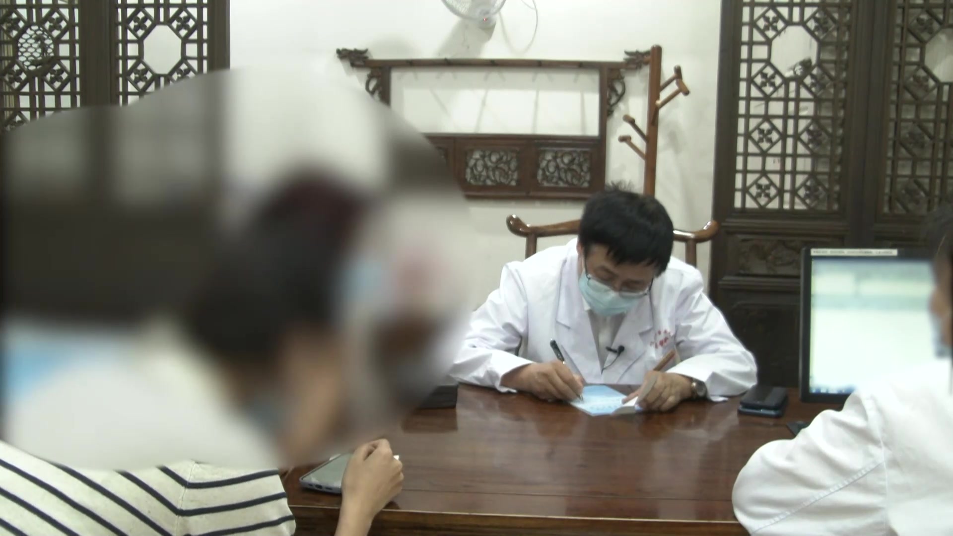 肝郁脾虚痰瘀互结：55岁多结节体质患者的散结通络法