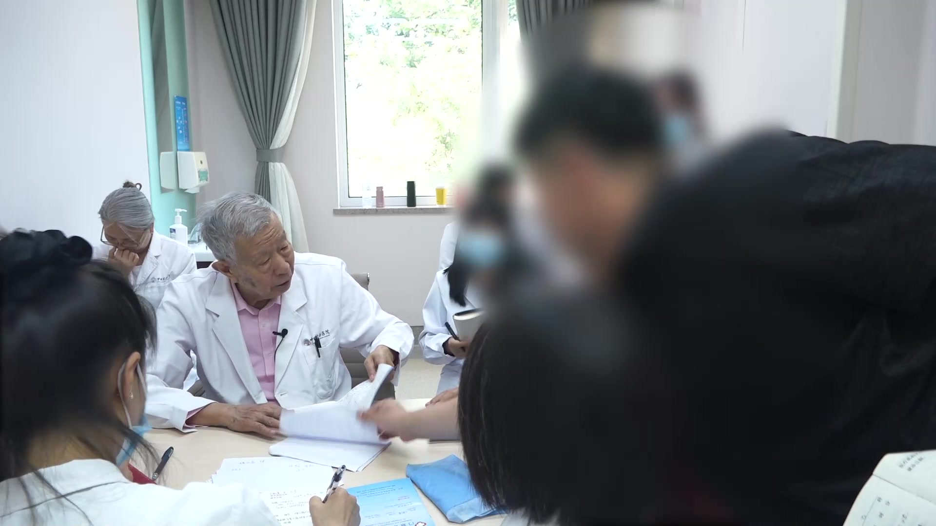 脾虚湿蕴肠腑气滞：72岁房颤糖尿病血糖升高伴排便费力之健脾化湿法