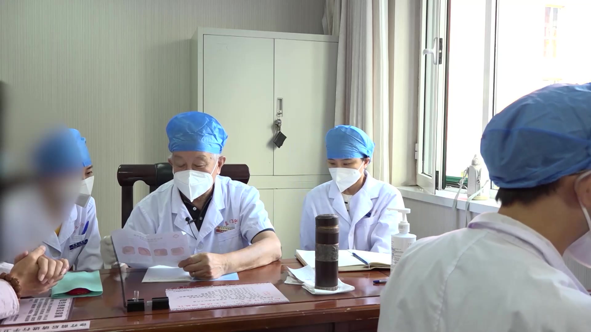 脾虚湿热化腐成疡：48岁男性溃疡性结肠炎黏液血便的益气活血解毒托补法