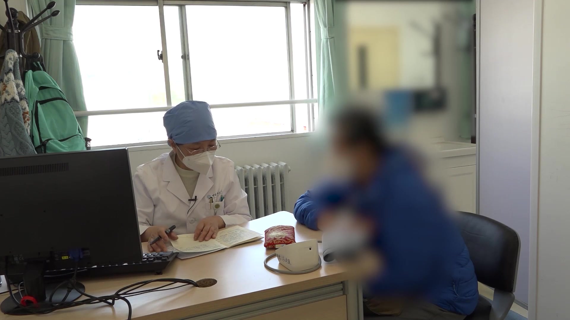 肝肾阴虚肝阳上亢：77岁高血压患者春季血压波动头晕头痛的中医辨治