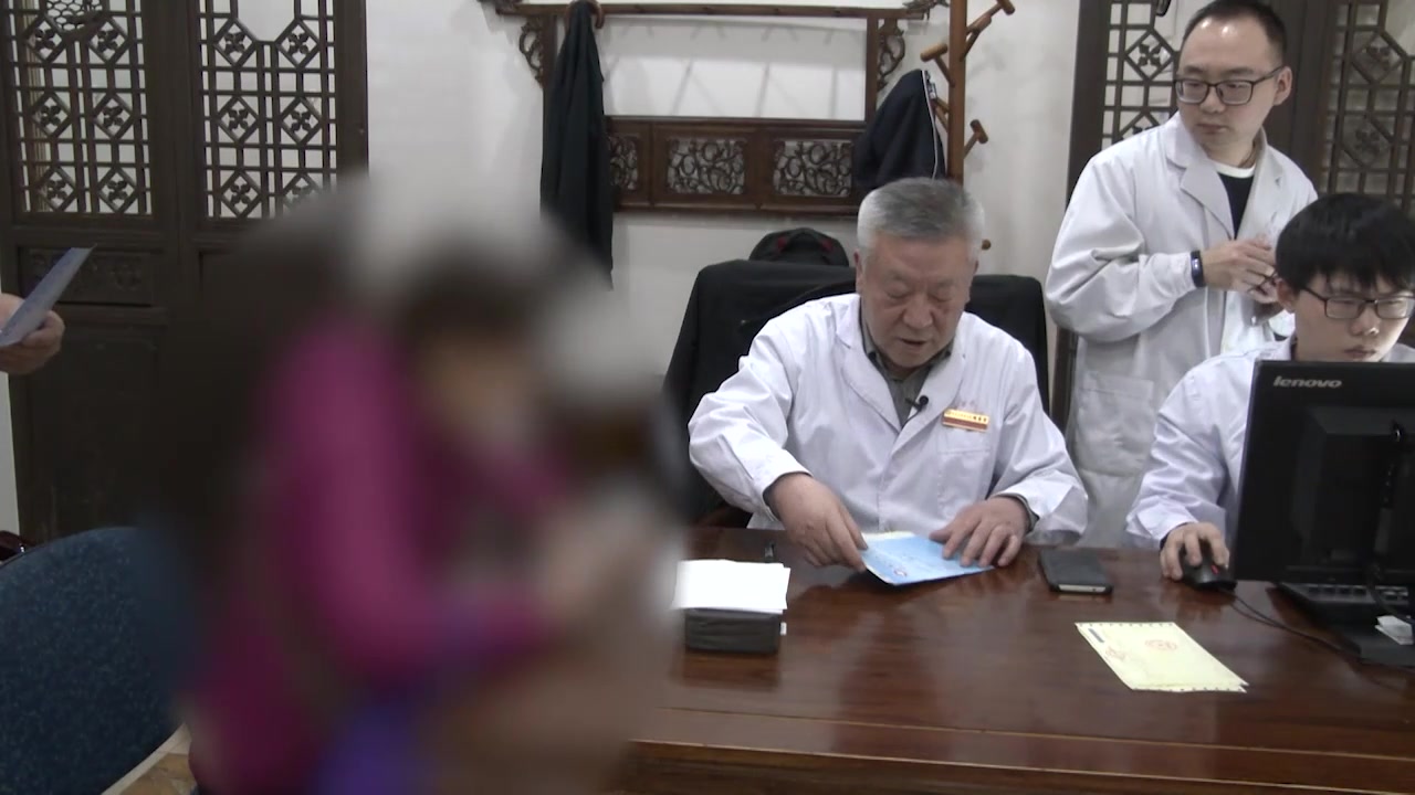 脾虚水停气阴两虚：81岁卵巢癌术后腹水盗汗的健脾利水益气养阴法