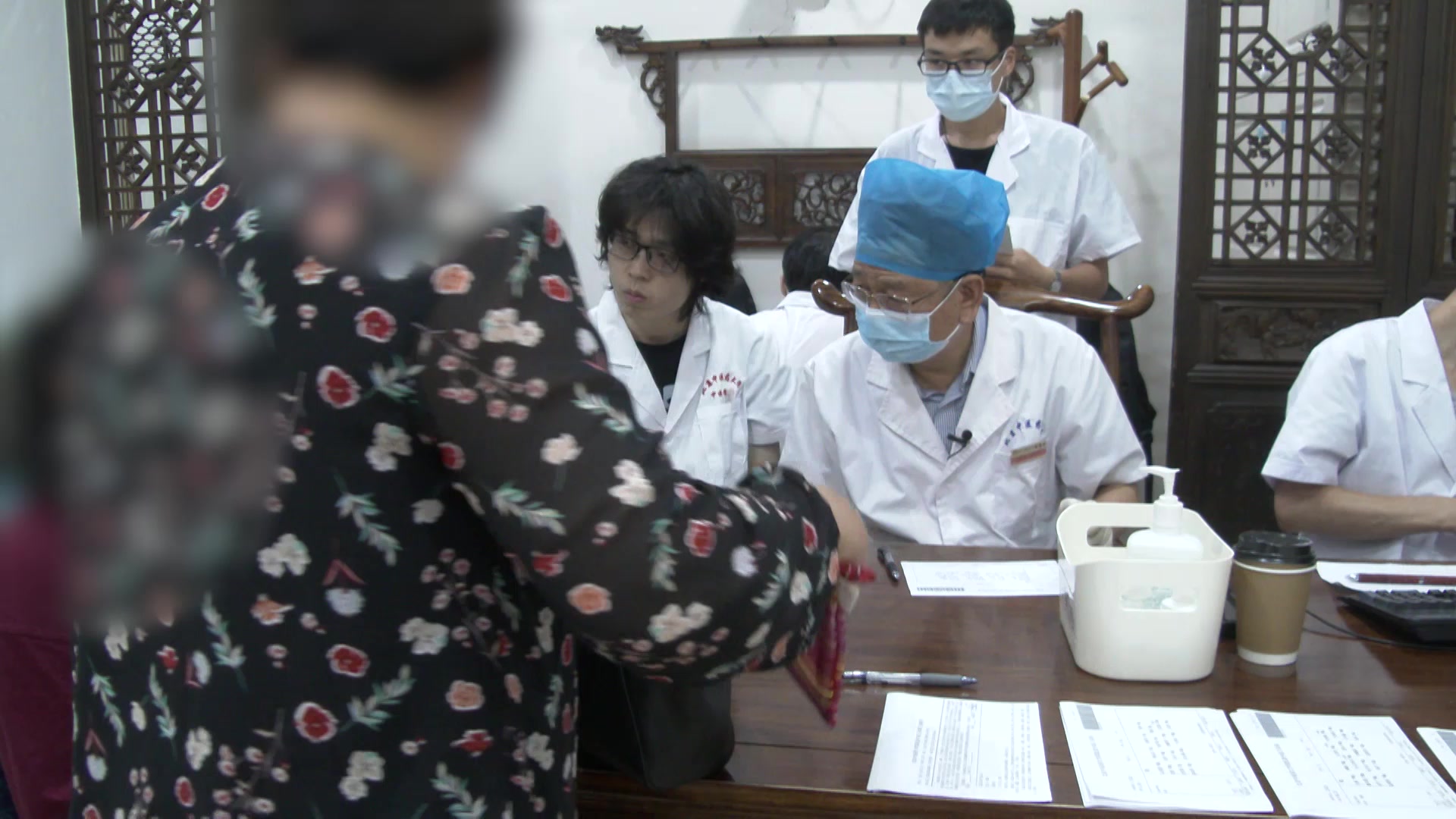 肝郁痰热：15岁郁病复诊的清热解郁巩固治疗