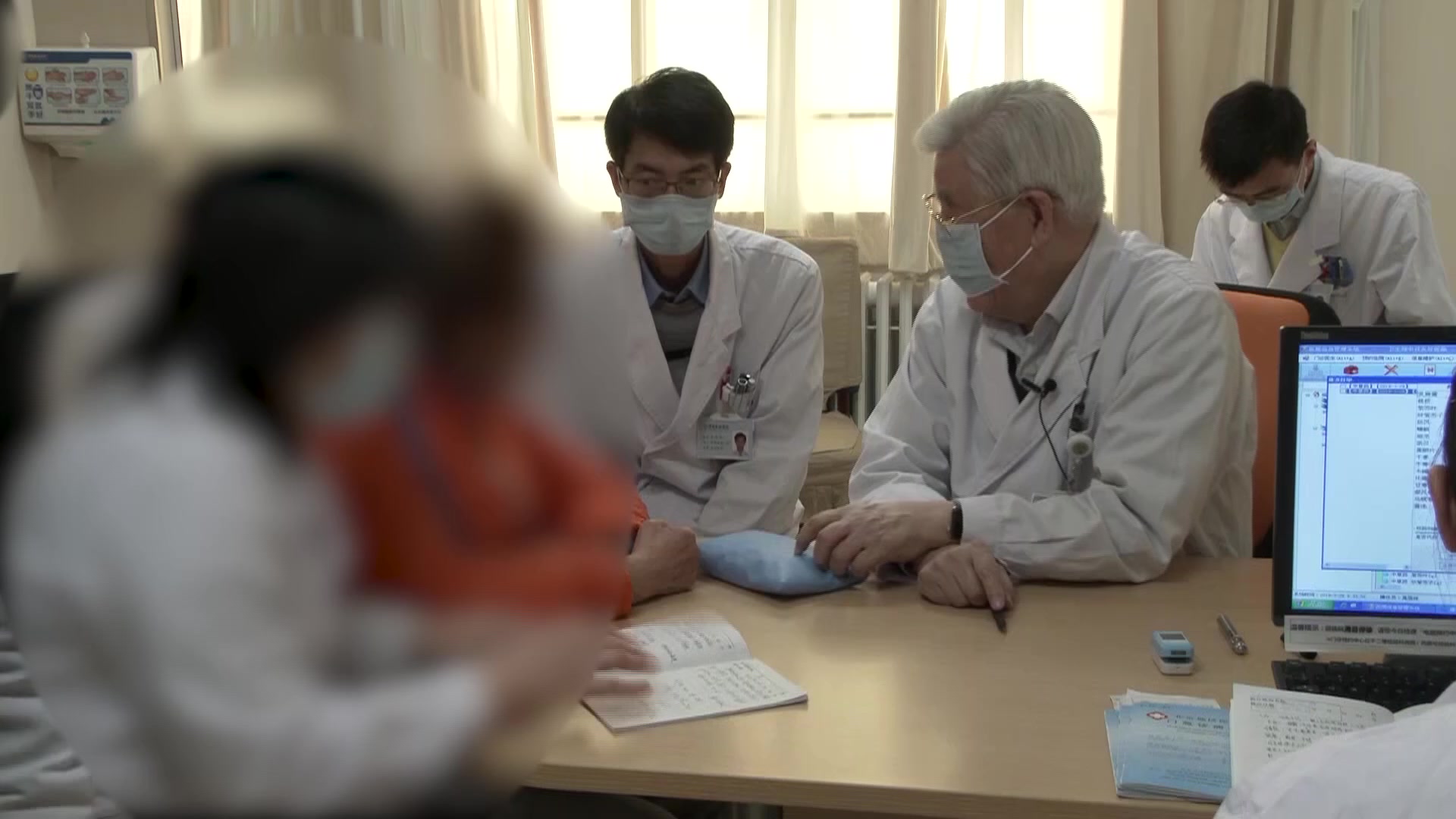 阴虚肝旺络脉瘀阻：68岁糖尿病上肢麻痛咳嗽的养血通络宣肺法