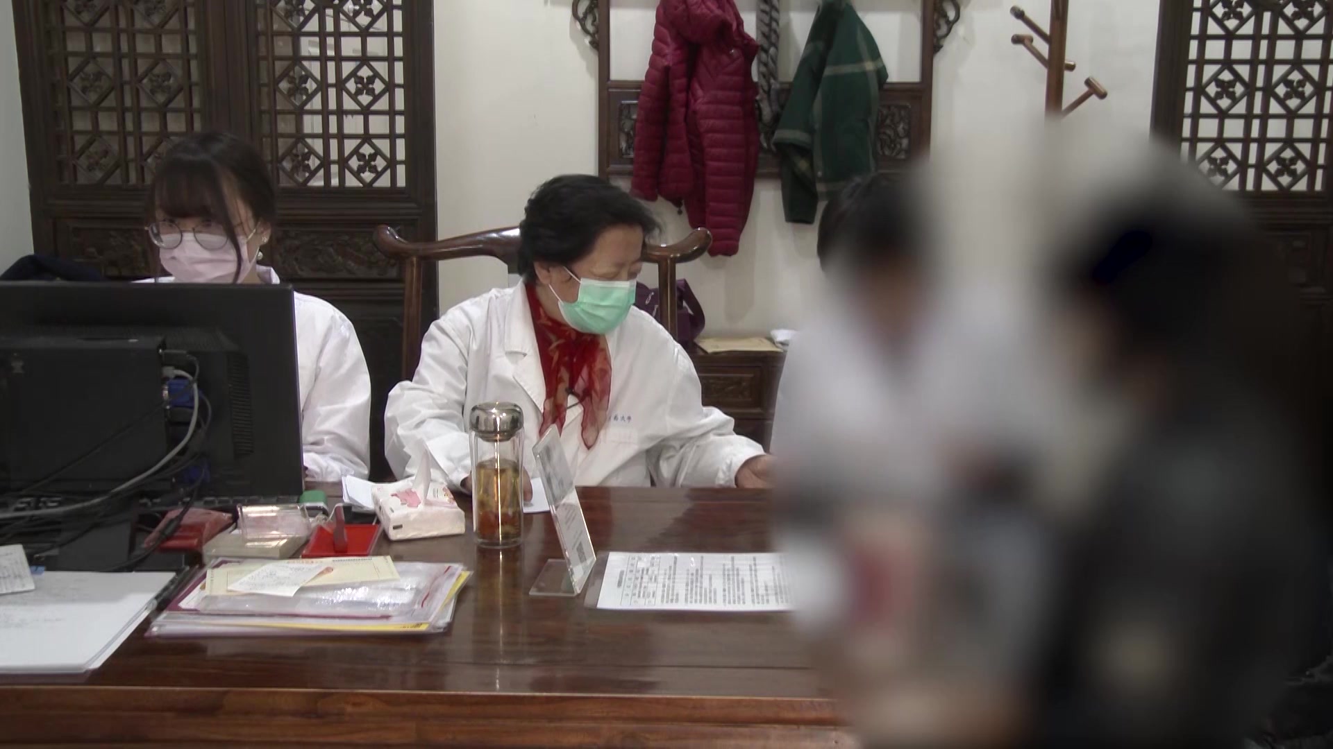 寒凝血瘀：26岁女性痛经伴血块的温经止痛法