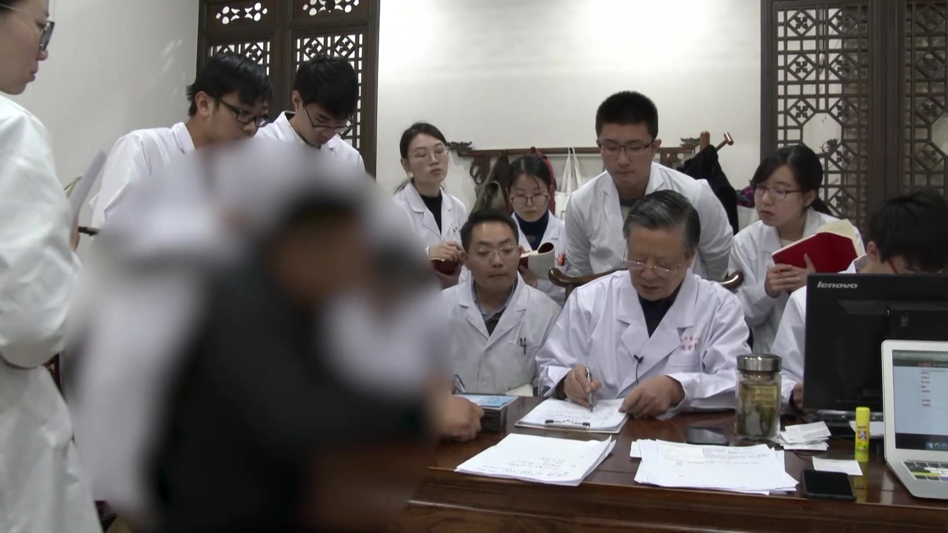痰湿内盛：39岁男性肥胖腹大、打鼾的饮食控制与围度监测