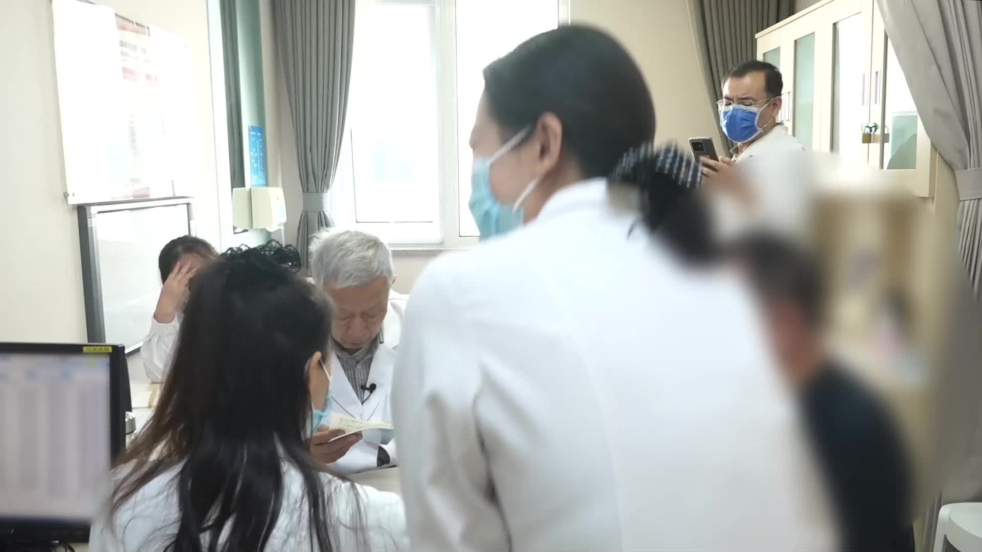痰瘀互结：74岁男性冠心病7次支架后胸痛隐隐的化痰祛瘀调摄法