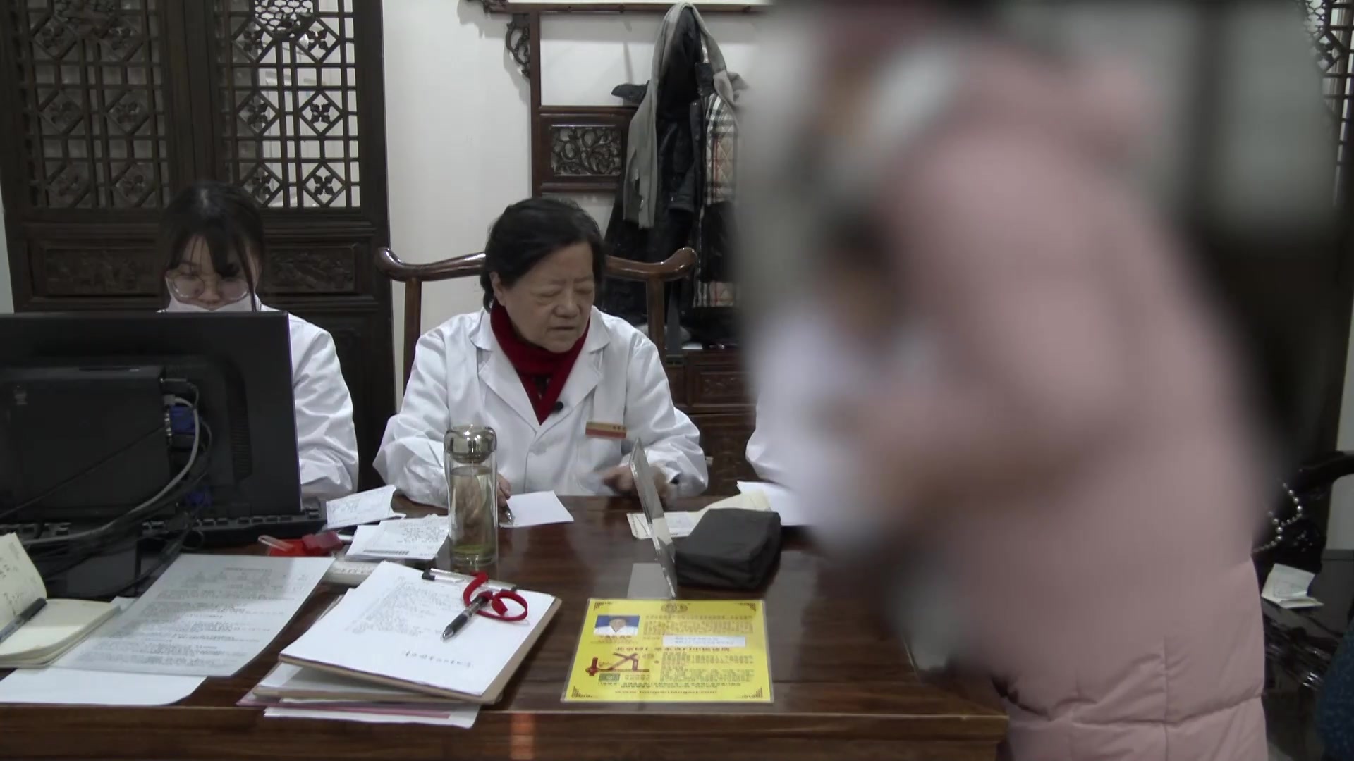 冲任亏虚肠腑气滞：多次流产女性月经量少腹胀的健脾理气调治
