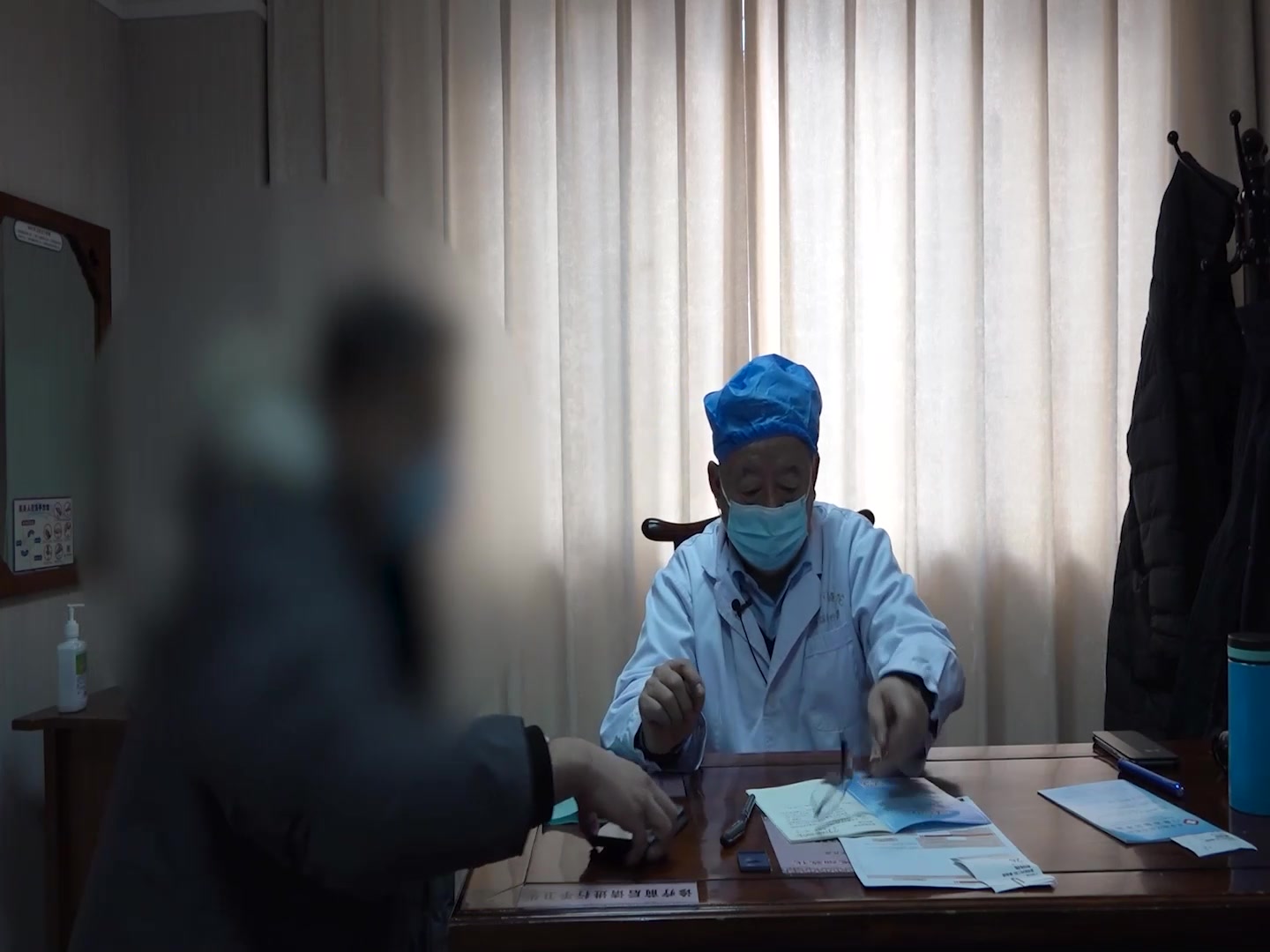 湿热内蕴痰瘀互结：40岁男性脂肪肝颈动脉斑块的清热利湿降脂法