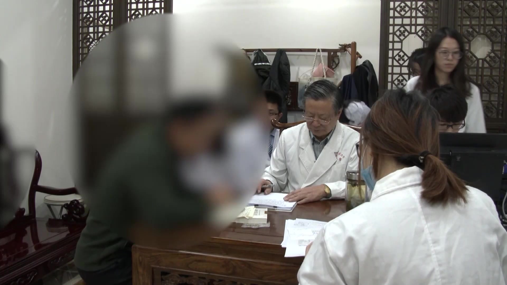 痰湿阻窍：43岁男性乏力、鼻塞、咽炎的治鼻为先法