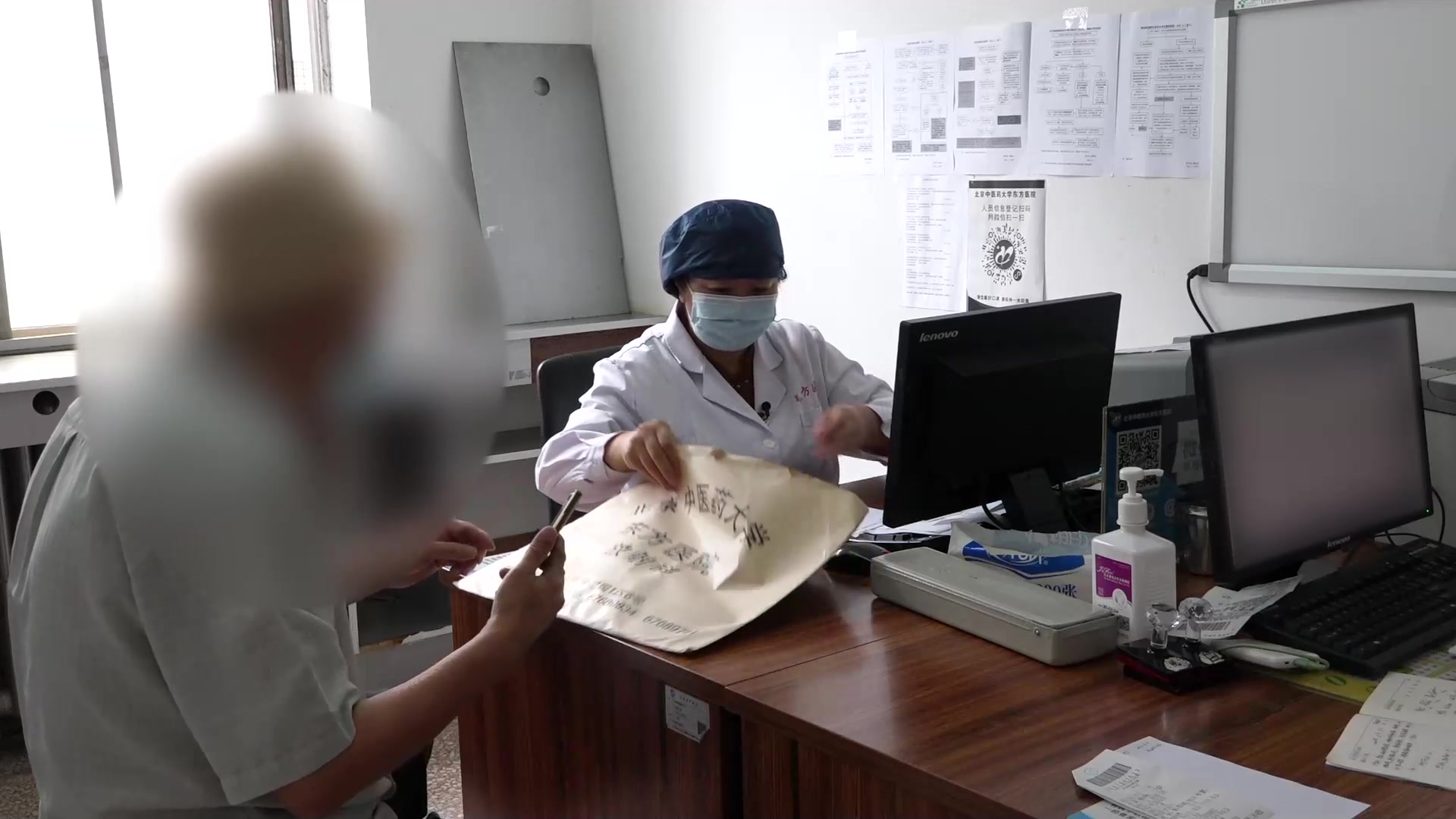 脑络瘀阻肝郁气滞：76岁男性反复头晕伴多发性腔梗的活血疏肝通络法