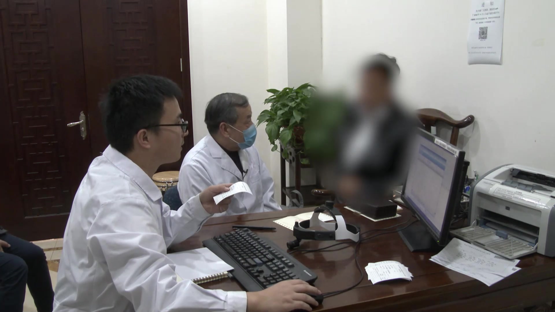 痰热内蕴胃气不和：40岁男性脂肪肝胁痛失眠的温胆汤消导法
