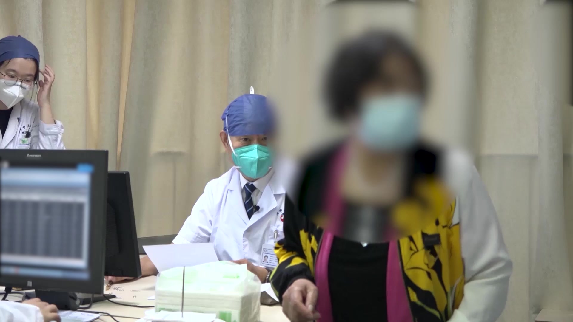 痰热阻肺：69岁女性胸闷气短5年的清热化痰平喘法