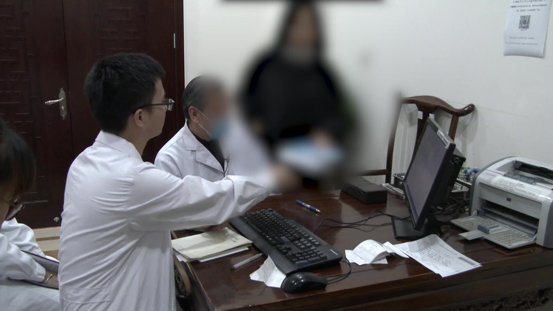 肝肾阴虚肝气郁结：48岁女教师耳鸣半年的逍遥散加减治验