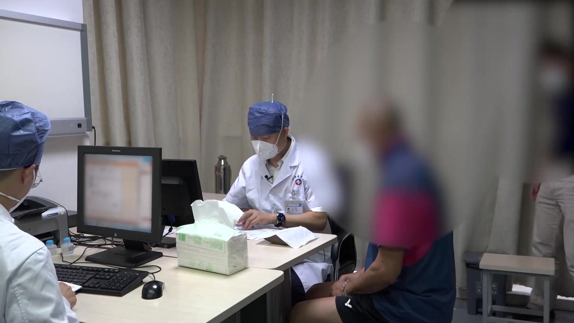 正虚毒结脾虚湿蕴：63岁男性肺结节伴咽痒咳嗽的健脾化湿解毒法