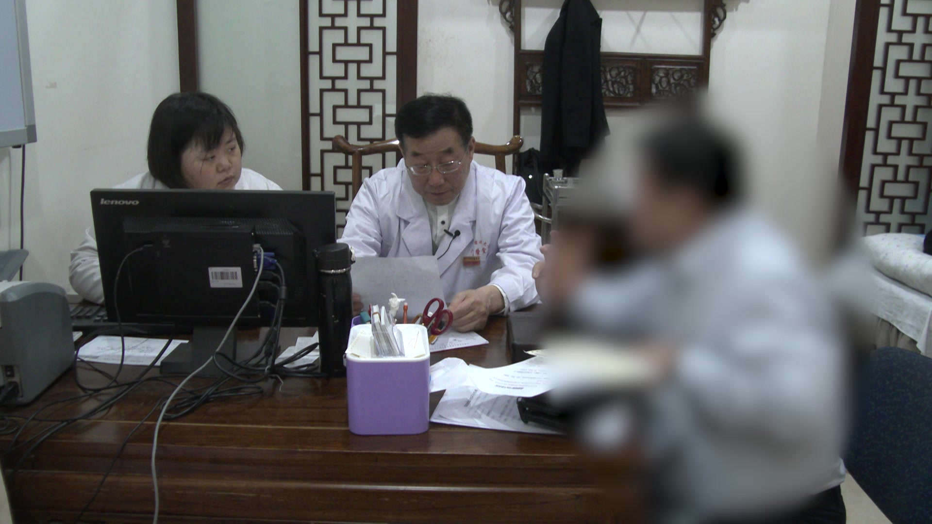 肝阳上亢外风阻络：48岁教师颈椎病头晕的经验方治疗