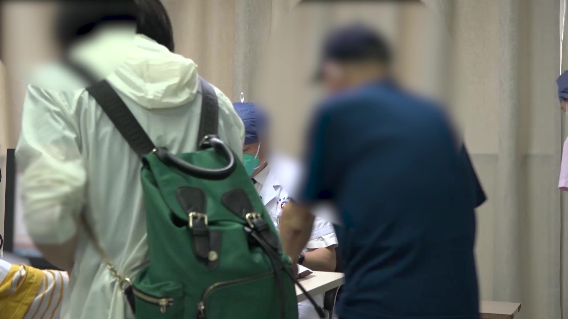 脾肾亏虚痰热内扰：85岁男性失眠依赖安眠药的清热生津化痰法
