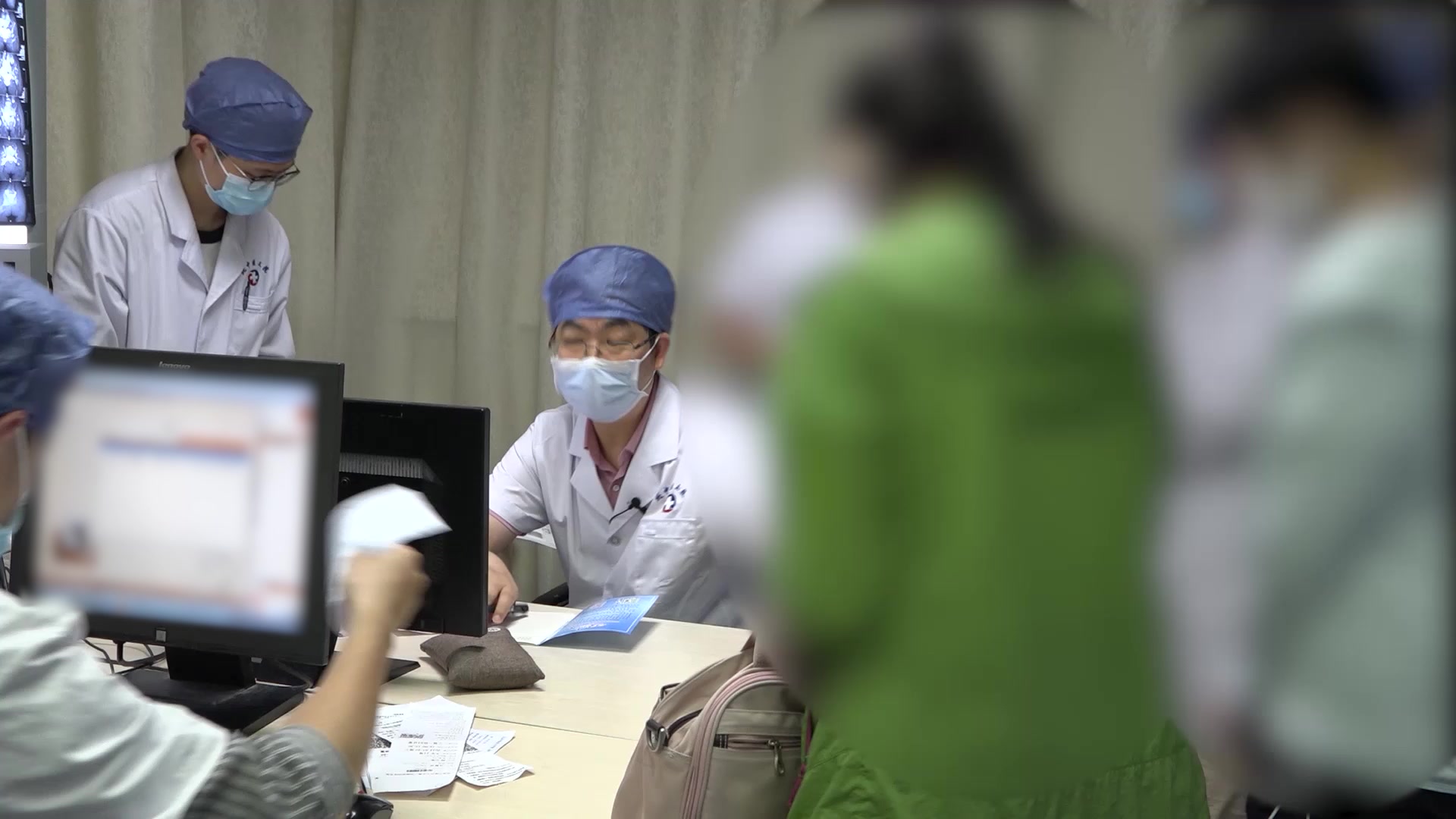 骨痹（气滞血瘀证）：18岁女性髋关节术后腰胯疼痛的康复中药与功能锻炼