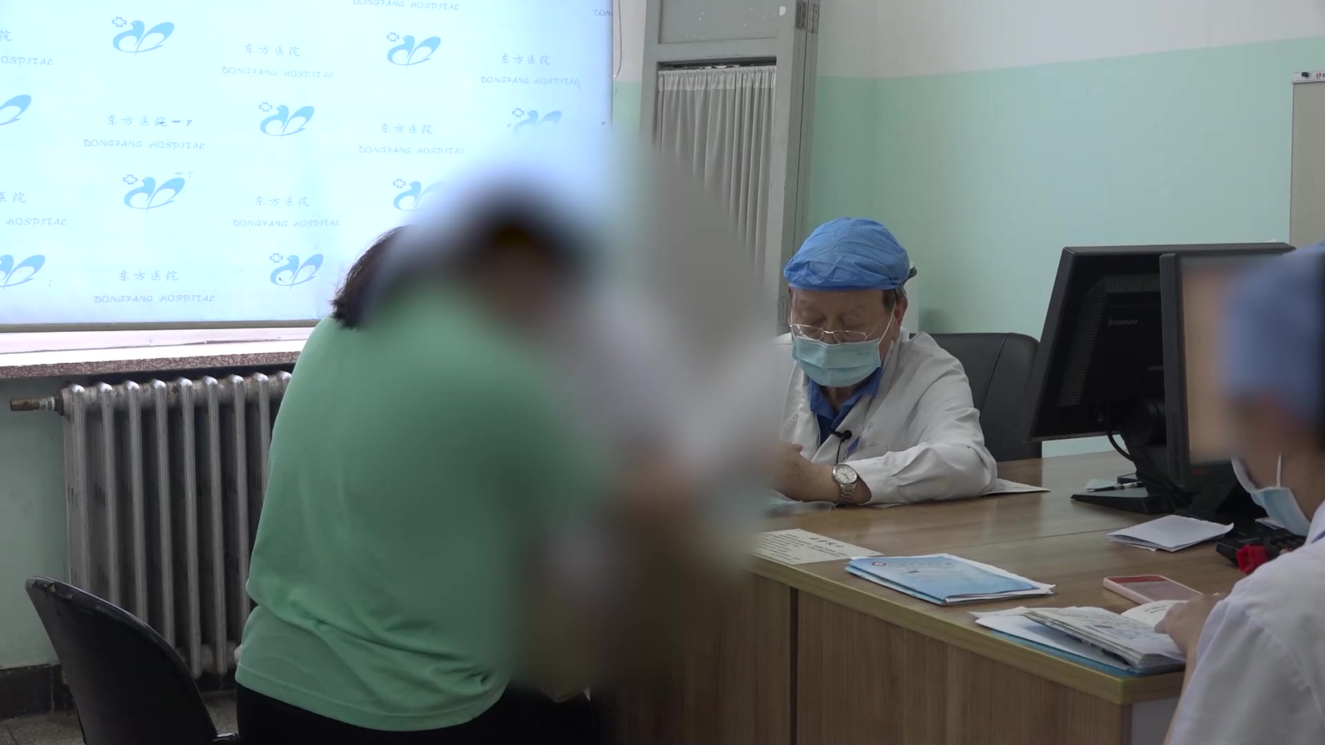 气虚血瘀肝郁神扰：48岁女性腿肿失眠复诊的益气活血安神调方