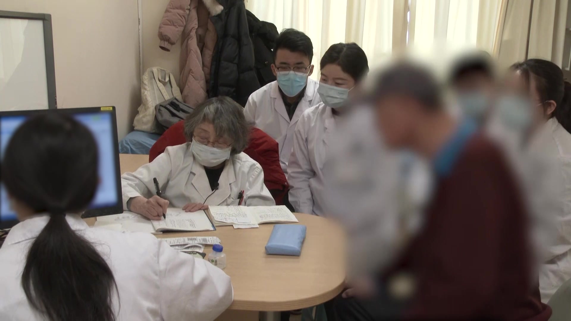 五脏同调法：81岁男性硬皮病复诊下肢肿胀的调和五脏思路
