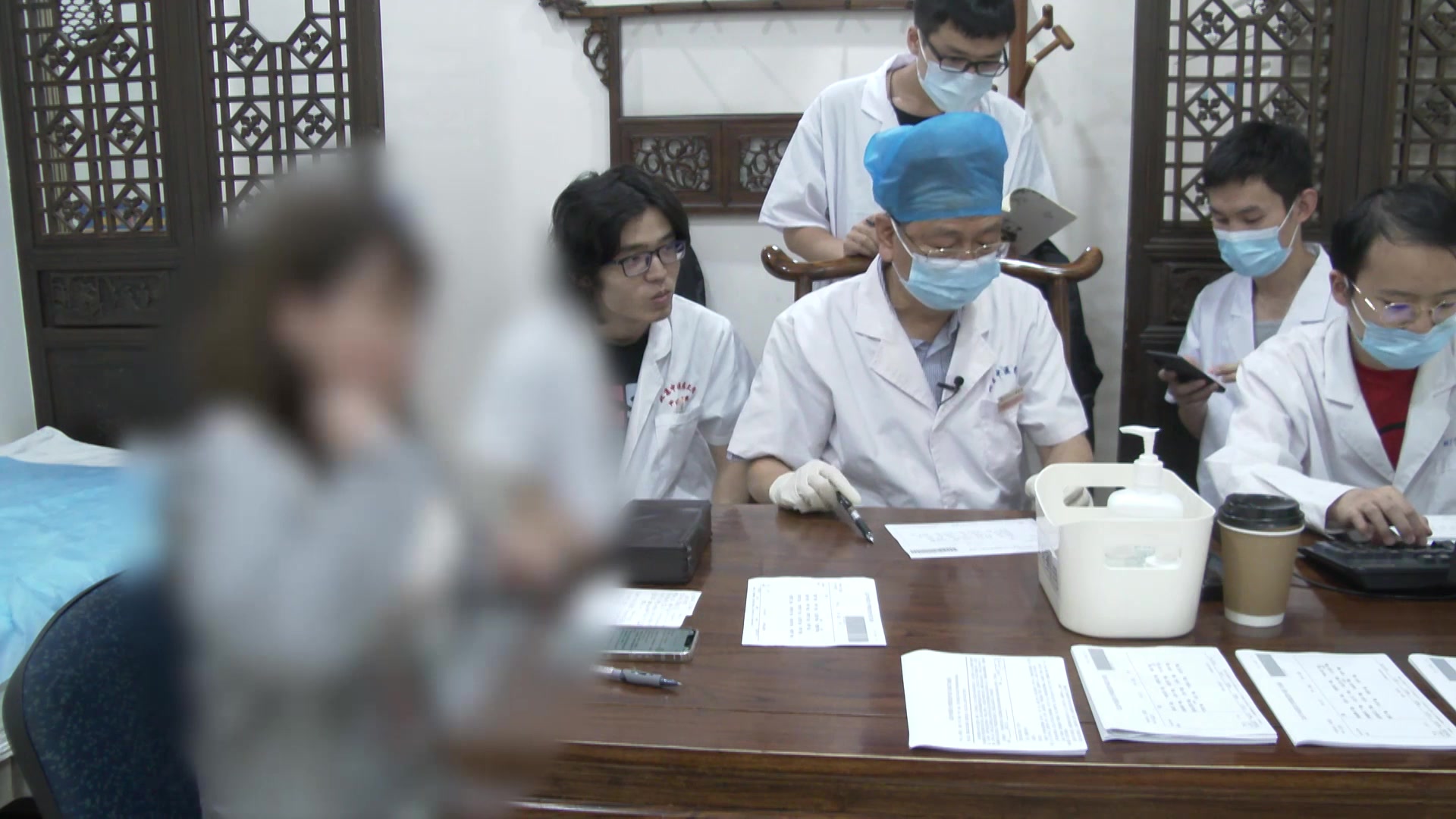 肝郁脾虚阳气不足：37岁郁病女性畏寒纳差复诊的温阳通腑调方
