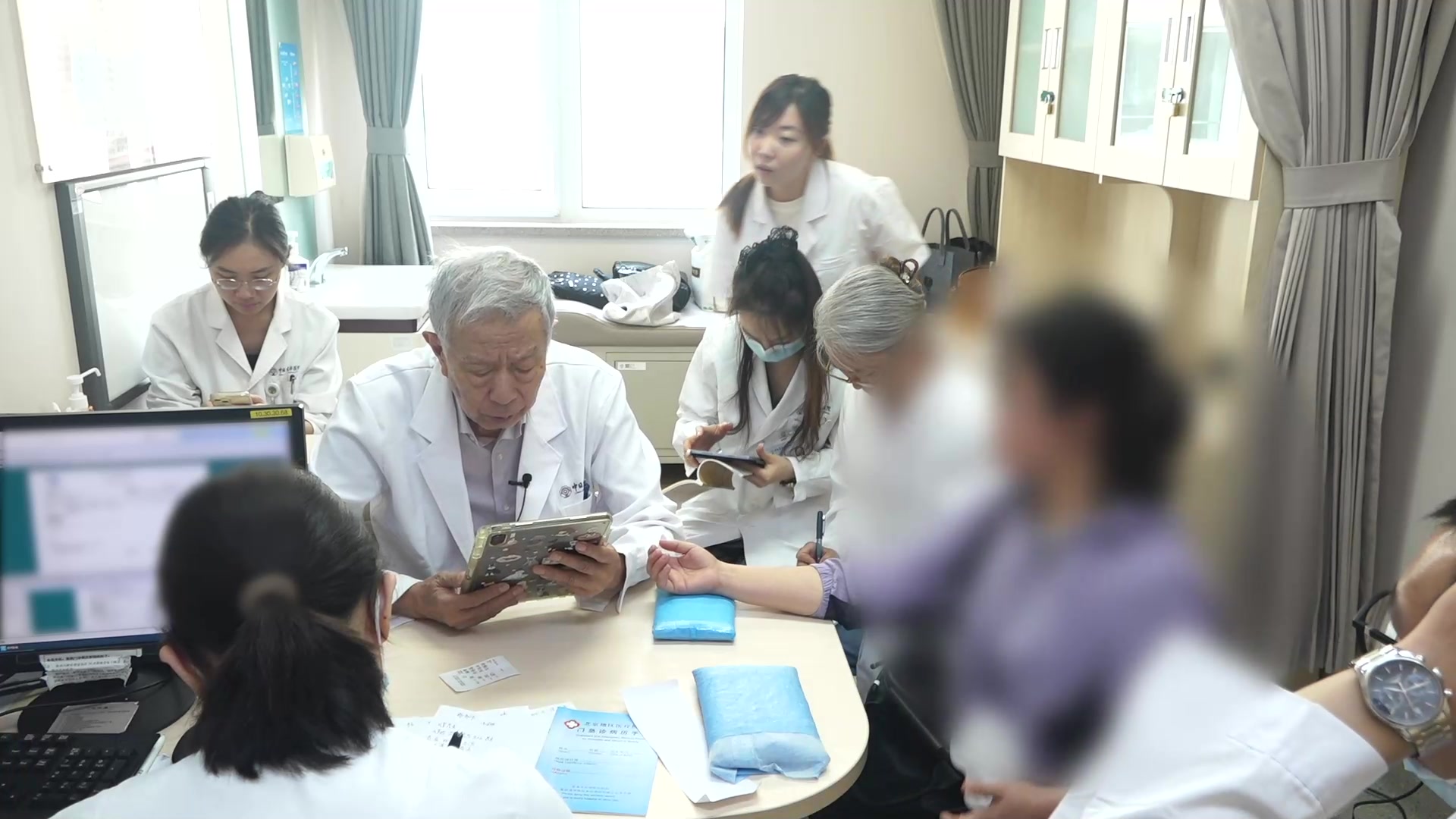 痰瘀互结脾虚湿蕴：38岁糖尿病失眠患者血府逐瘀汤调整与滴鼻外治