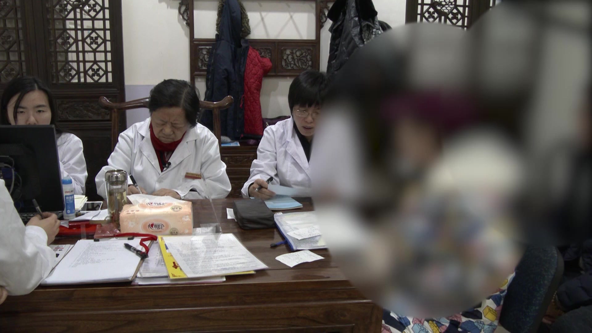 心肝火旺：30岁产后身痛怕热急躁的清心泻火调治