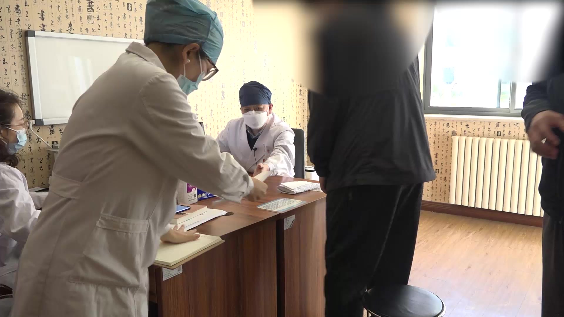 气虚湿热：24岁癫痫复诊转氨酶升高之疏肝化痰调治