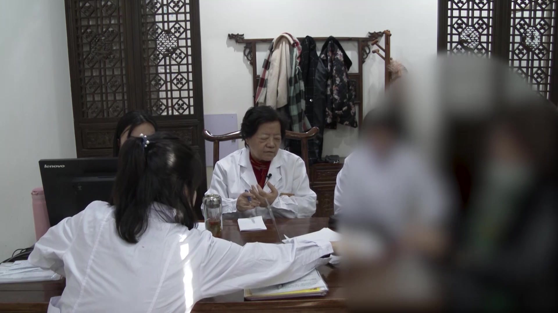 肝郁气滞血瘀：36岁女性暴怒后月经量极少之疏肝解郁调经法