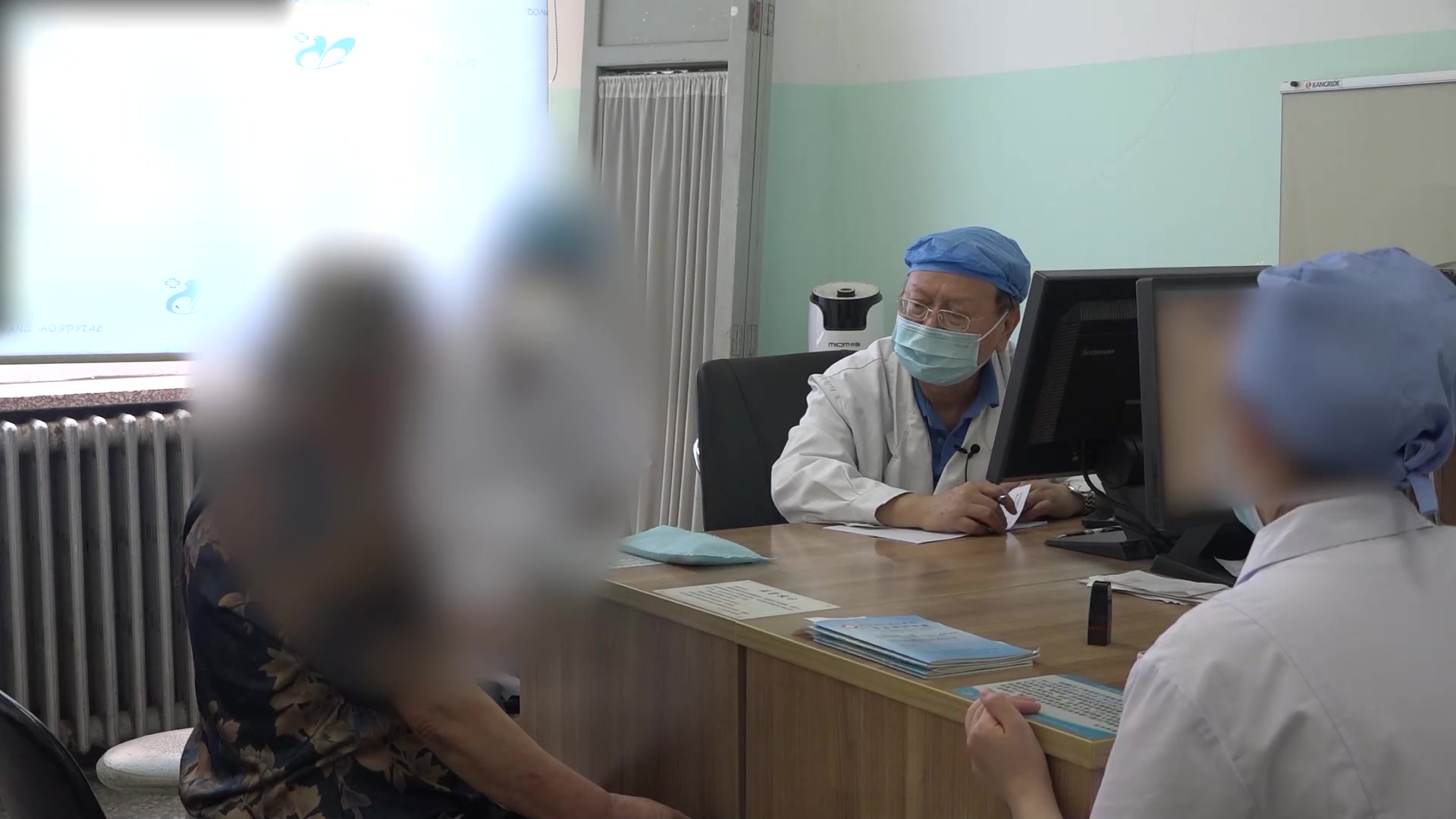 气虚血瘀脉数：75岁乳腺癌骨转移复诊的饮食调护与脉诊辨治