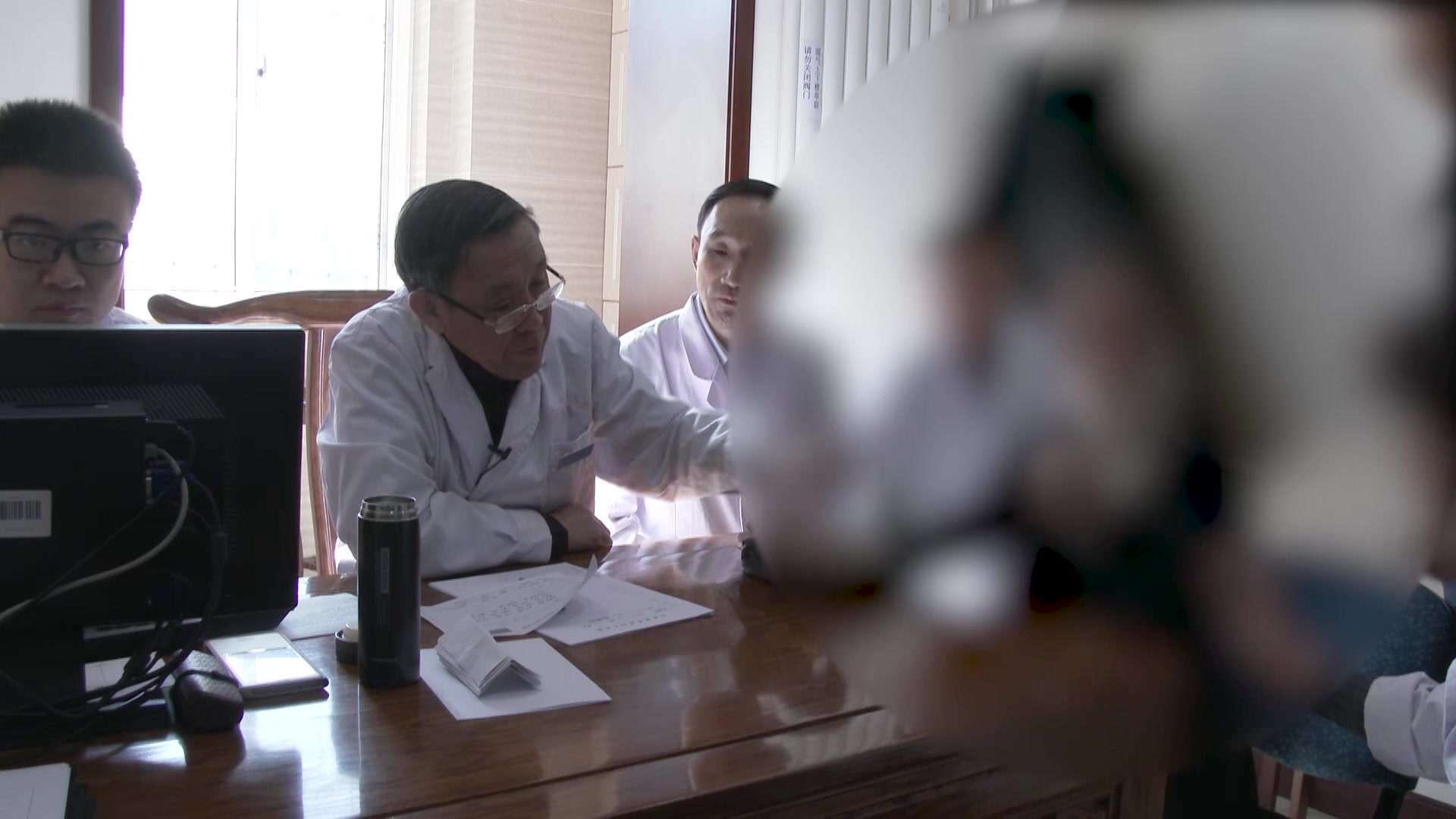 中焦虚寒：28岁女性胃痛反复发作的黄芪建中汤加减治疗