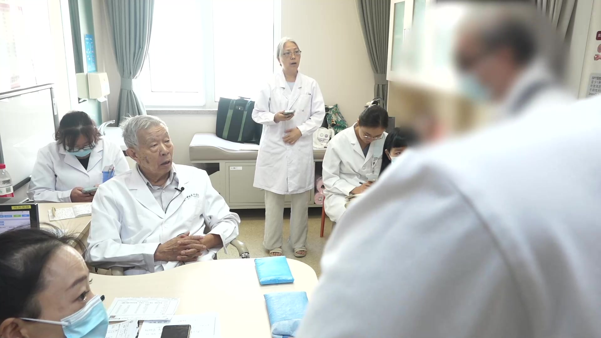 肝肾不足气血亏虚：77岁高血压患者腰腿冷痛的独活寄生汤加减