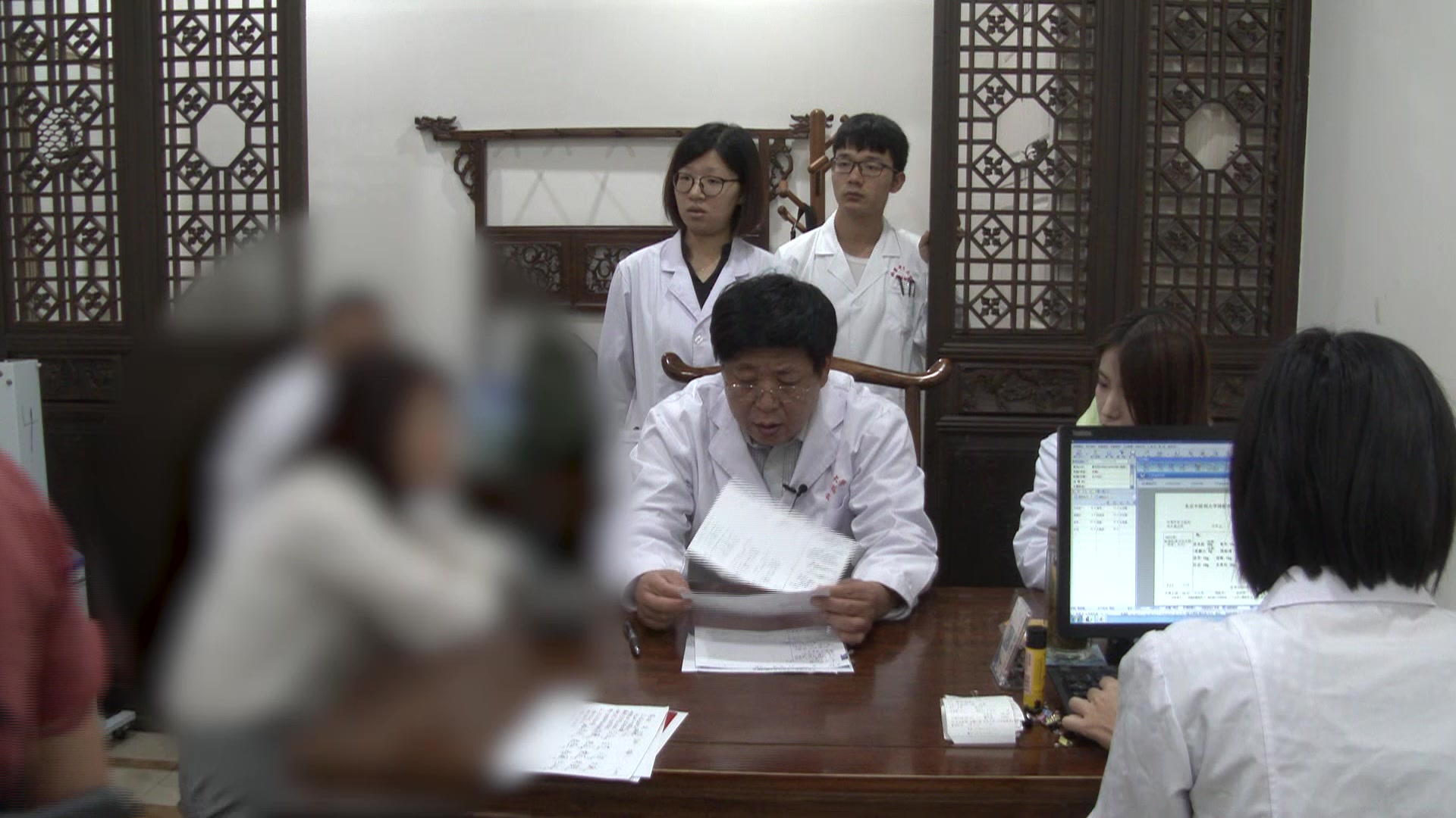 气血两虚：43岁女性疲乏无力伴腰背酸痛的益气养血法