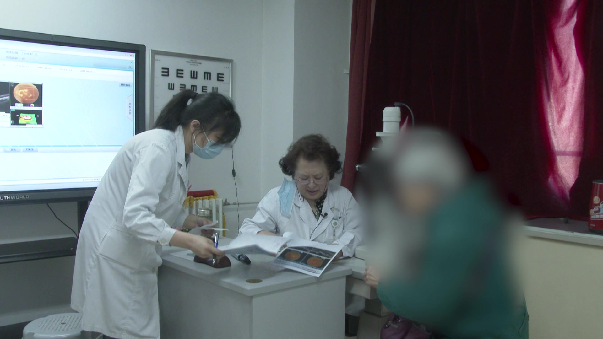 瘀血阻络：75岁视网膜中央静脉塞停药后复发出血的中西医结合治疗