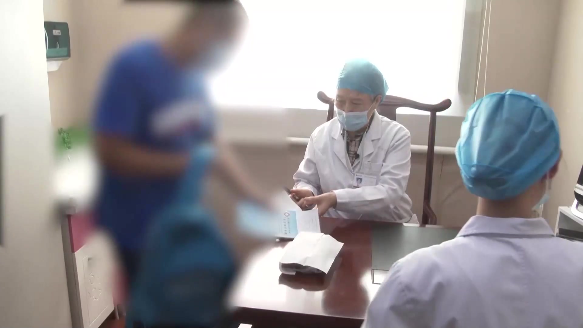 脾虚肝旺：8岁男童抽动障碍开学后加重伴目赤的清热平肝调方