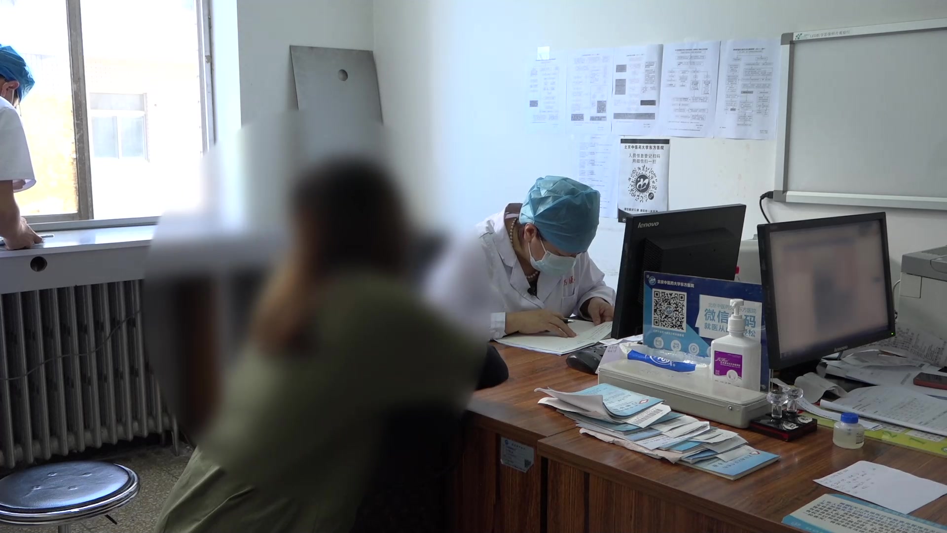 心神不宁：32岁女性失眠安眠药依赖的认知行为调整与中药巩固
