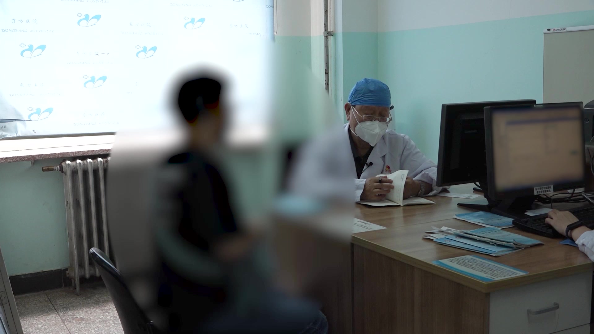 湿瘀阻络证：33岁女性腰椎术后坐骨神经痛不能久坐的化湿祛瘀法